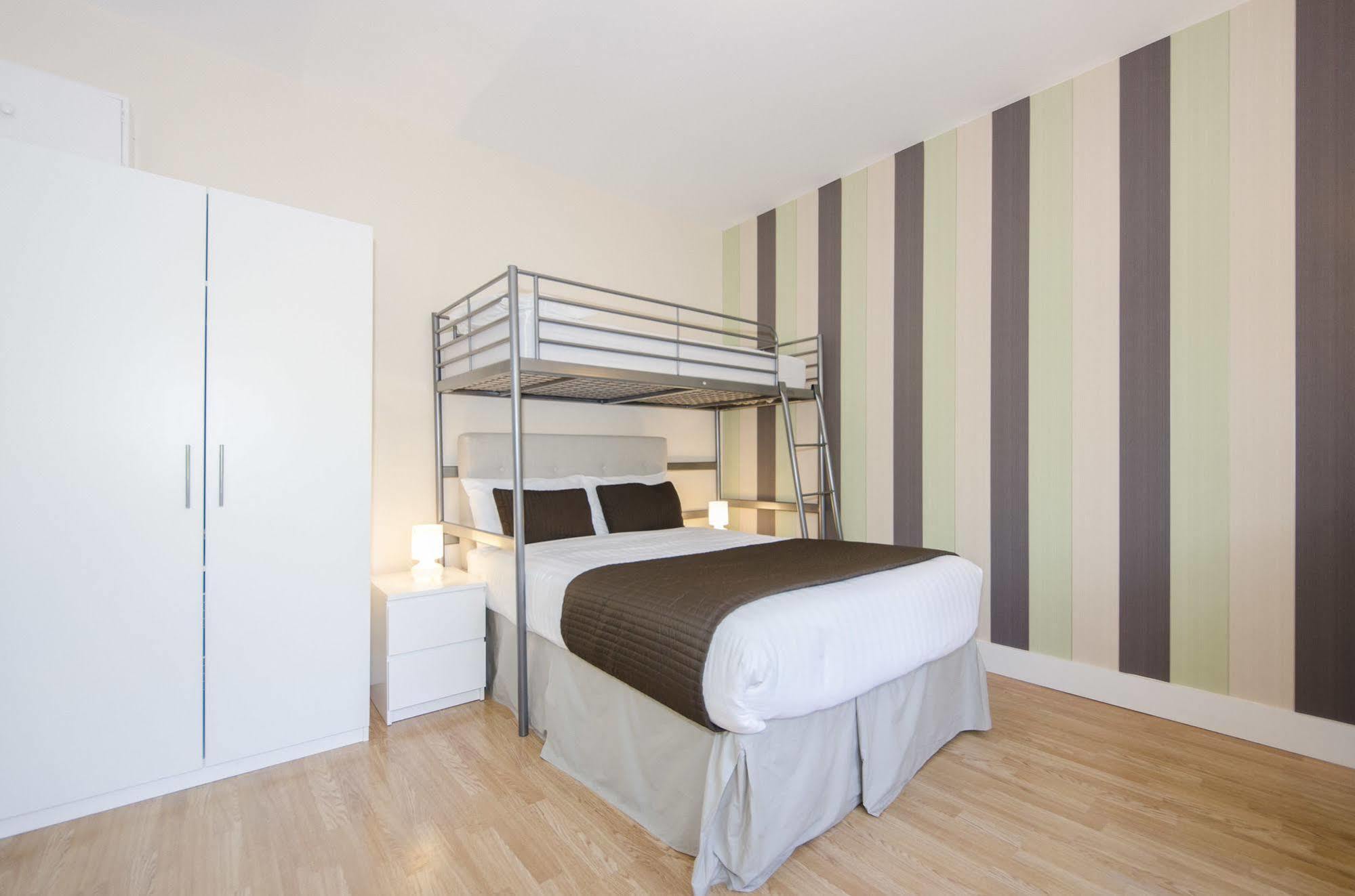 W14 Apartments London Eksteriør bilde